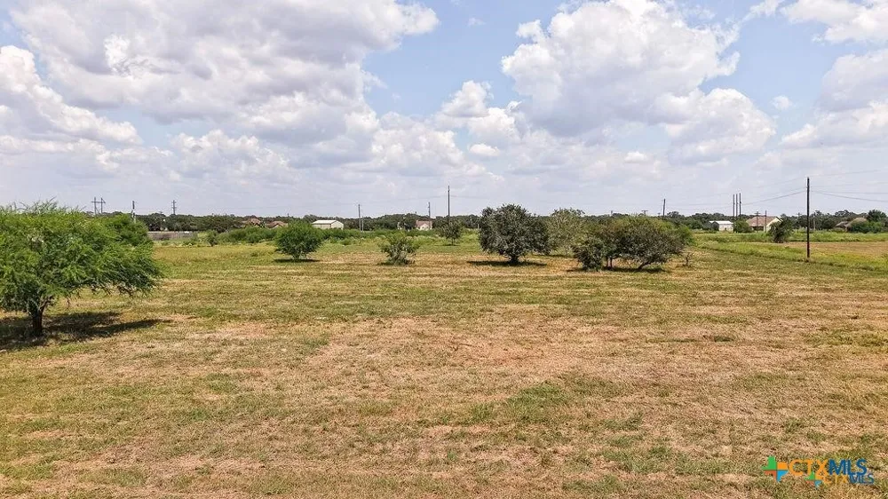 Post Oak Circle Inez, TX 77968