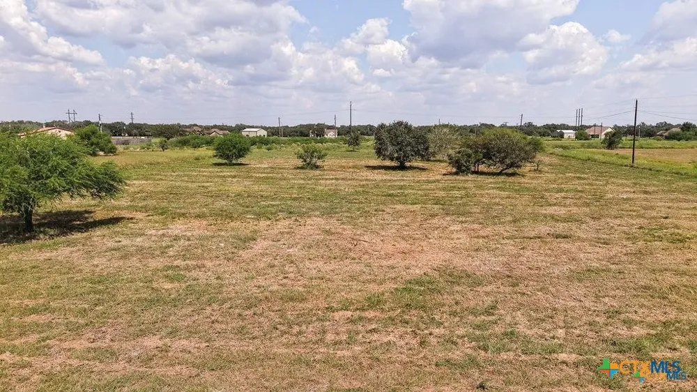 Post Oak Circle Inez, TX 77968