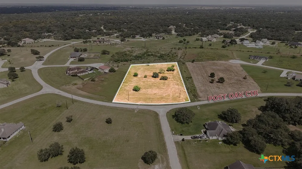 Post Oak Circle Inez, TX 77968
