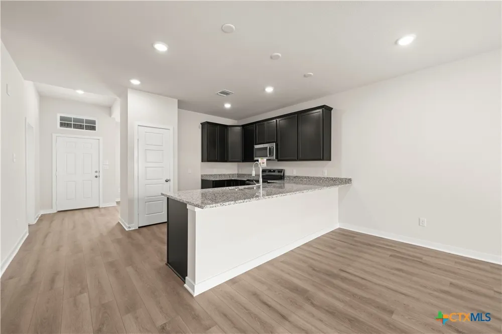 613 James Parker Circle Killeen, TX 76542