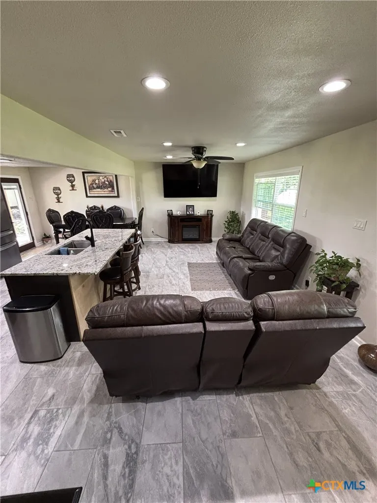 116 Leisure Acres Road Gatesville, TX 76528