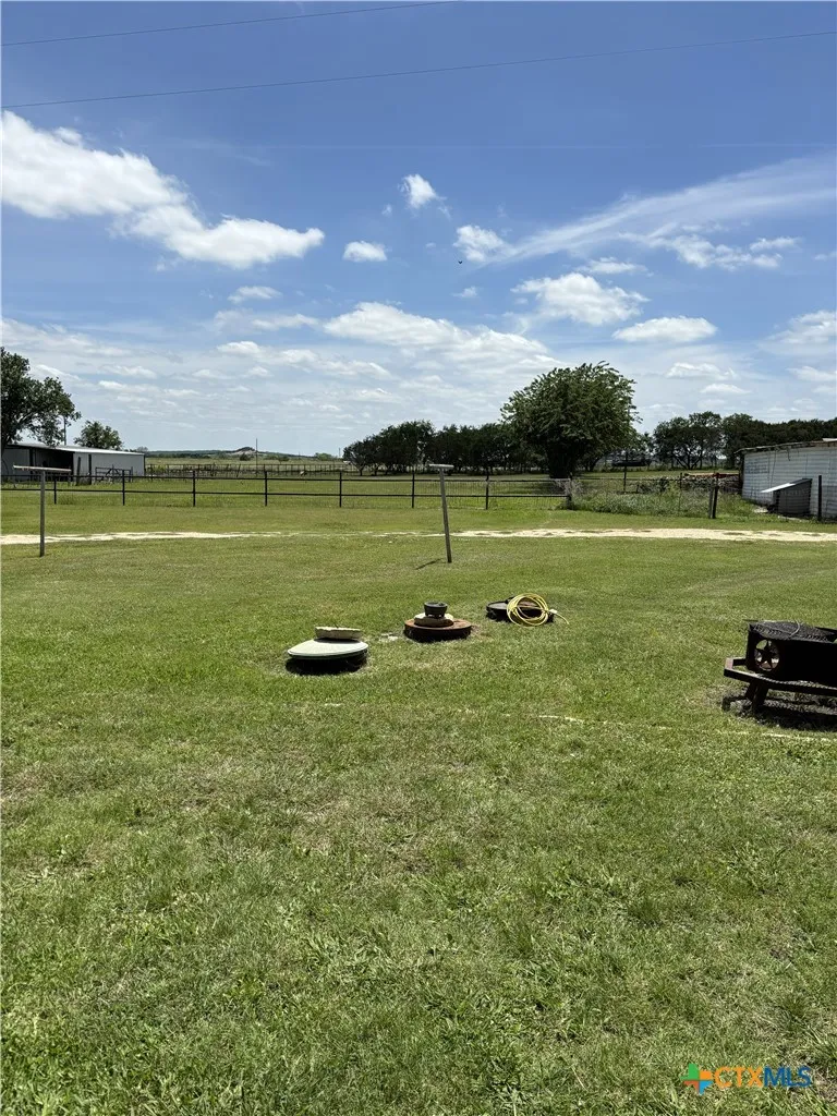 116 Leisure Acres Road Gatesville, TX 76528