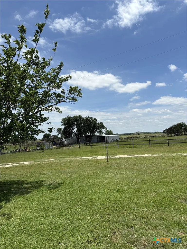116 Leisure Acres Road Gatesville, TX 76528
