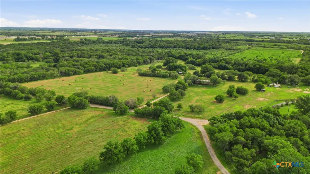 1301 Sea Willow Drive Marion, TX 78124