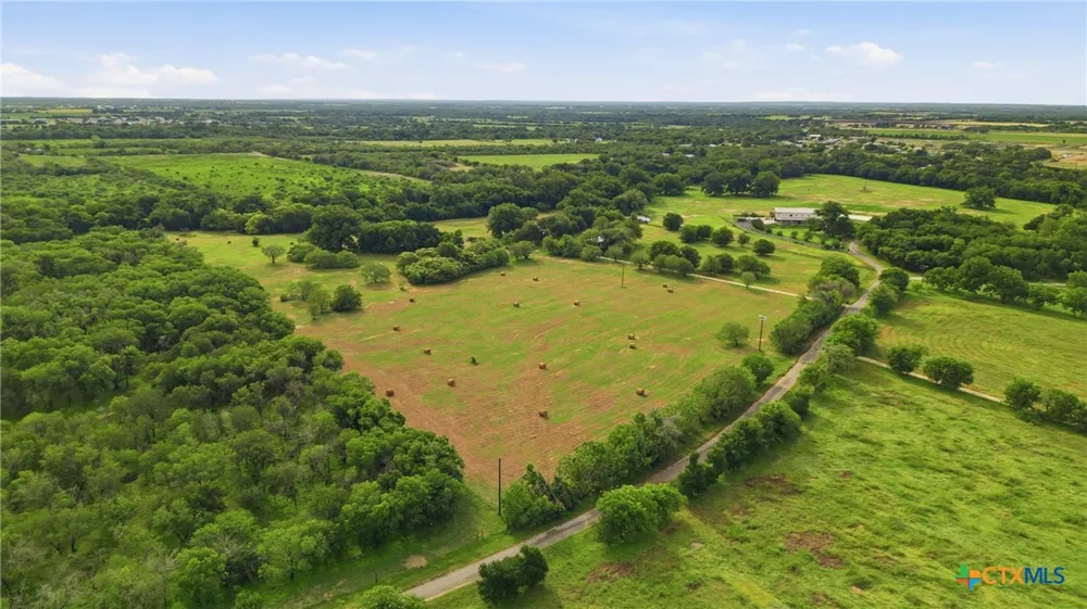 1301 Sea Willow Drive Marion, TX 78124