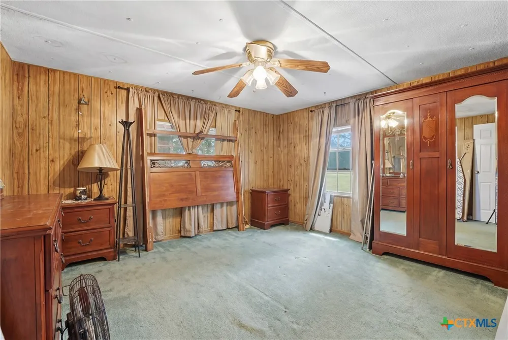 1301 Sea Willow Drive Marion, TX 78124
