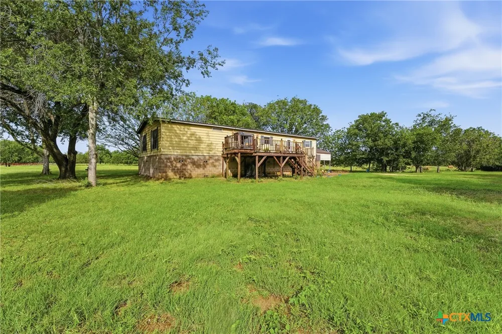 1301 Sea Willow Drive Marion, TX 78124