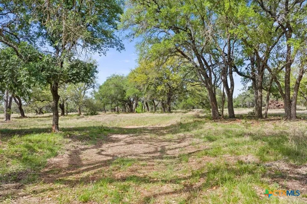 4772 County Road 340 Burnet, TX 78611