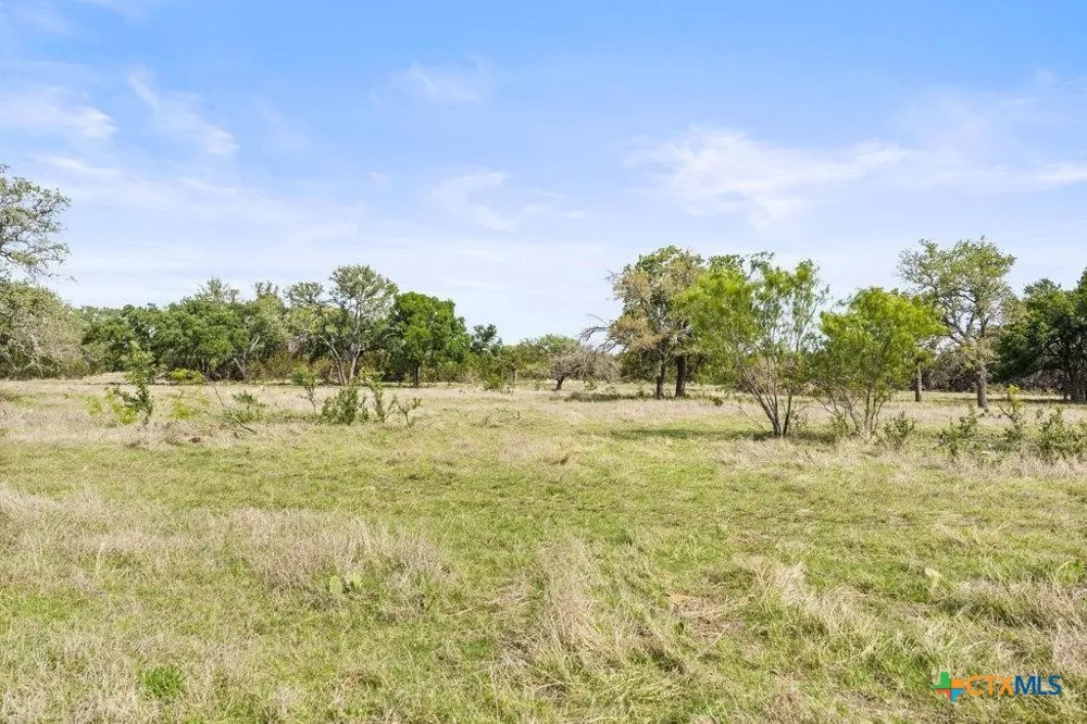 4772 County Road 340 Burnet, TX 78611