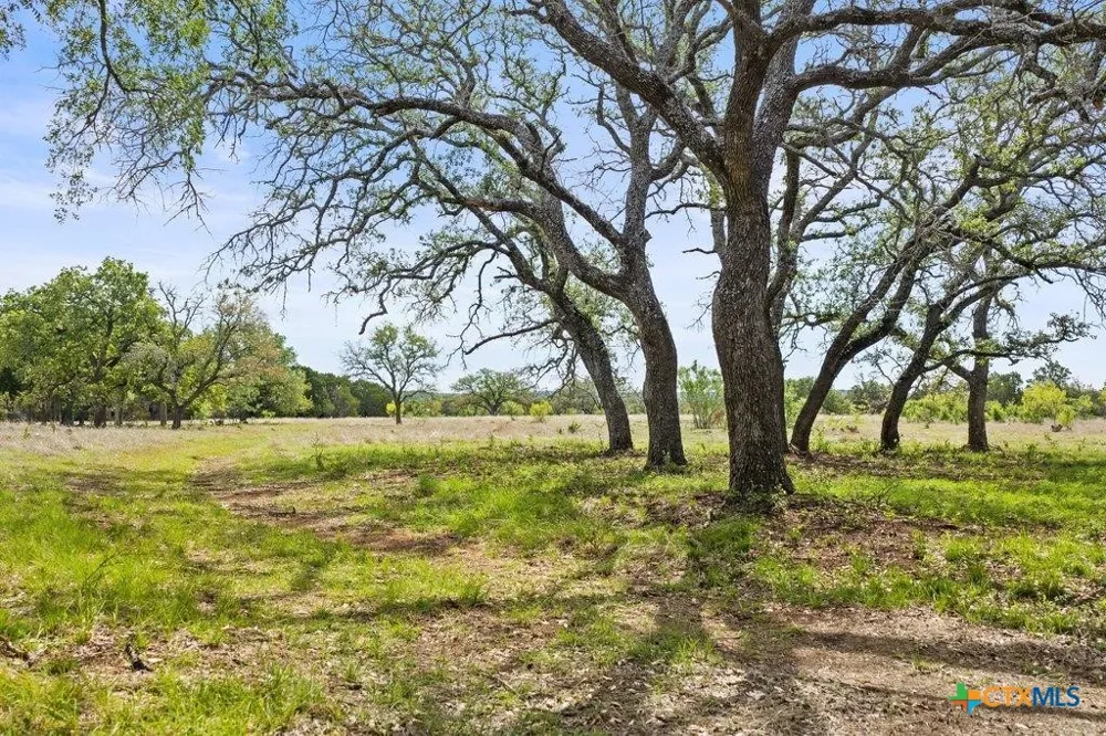 4772 County Road 340 Burnet, TX 78611