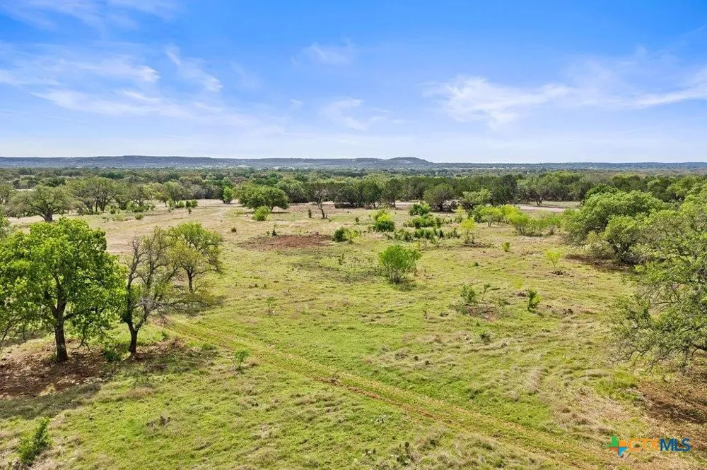 4772 County Road 340 Burnet, TX 78611