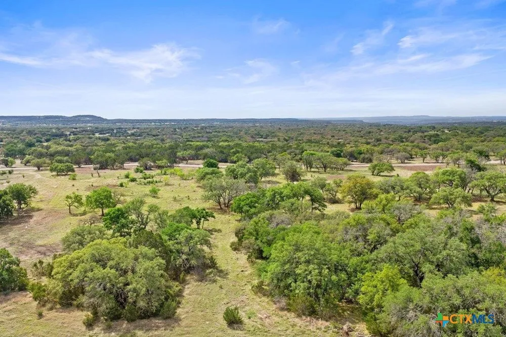 4772 County Road 340 Burnet, TX 78611