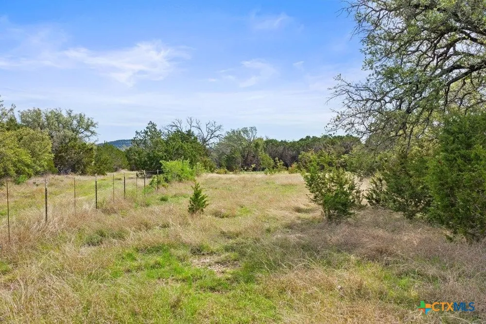 4772 County Road 340 Burnet, TX 78611