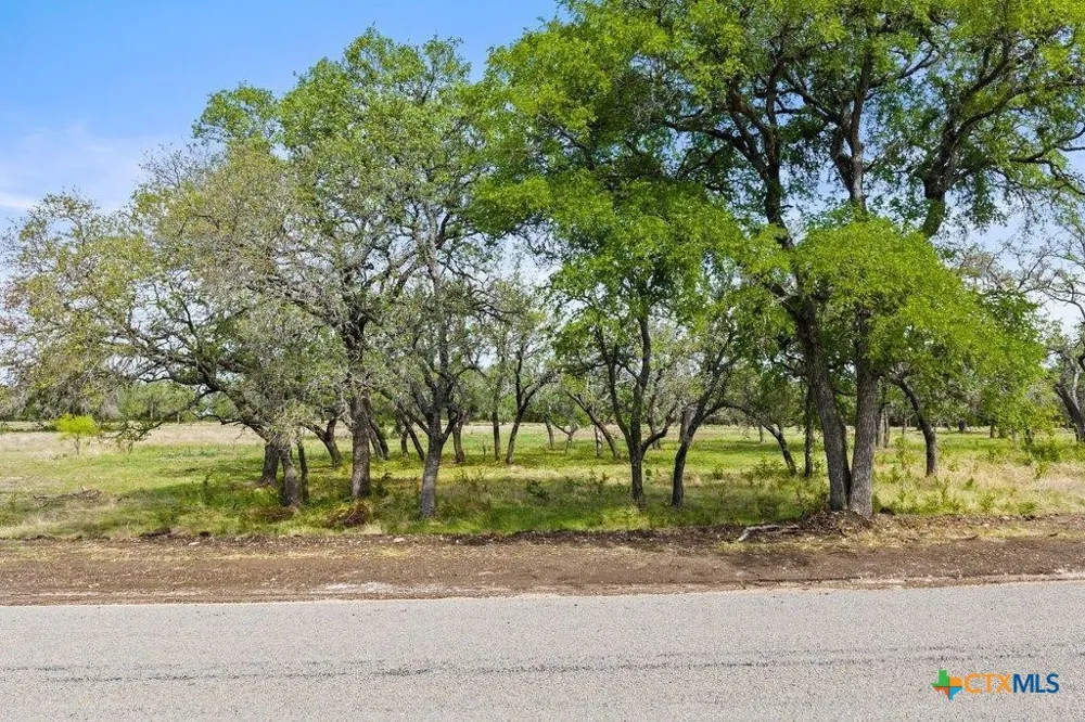 4772 County Road 340 Burnet, TX 78611