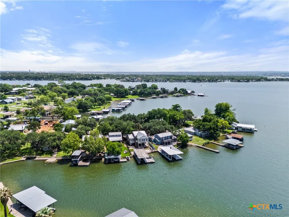 324 Granite Shoals Lane Sunrise Beach, TX 78643