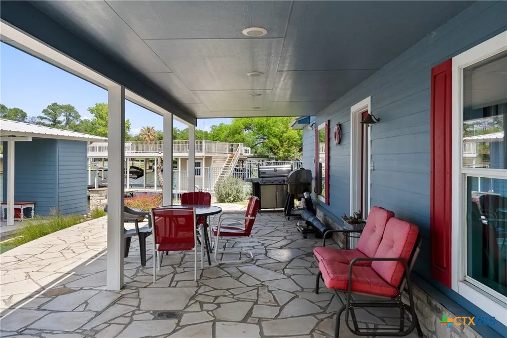 324 Granite Shoals Lane Sunrise Beach, TX 78643