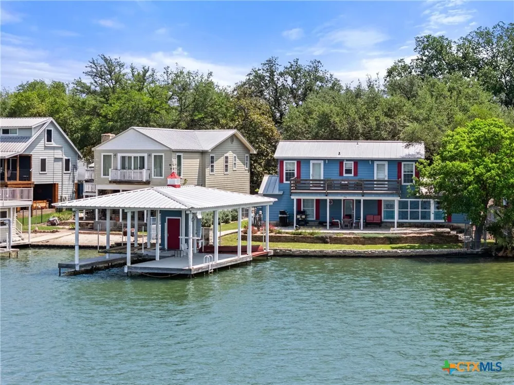 324 Granite Shoals Lane Sunrise Beach, TX 78643