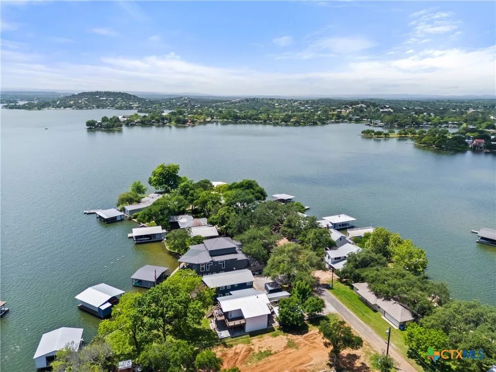 324 Granite Shoals Lane Sunrise Beach, TX 78643