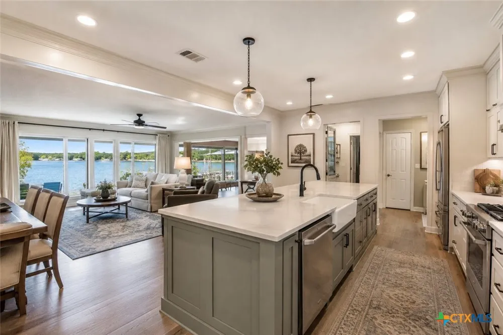 324 Granite Shoals Lane Sunrise Beach, TX 78643