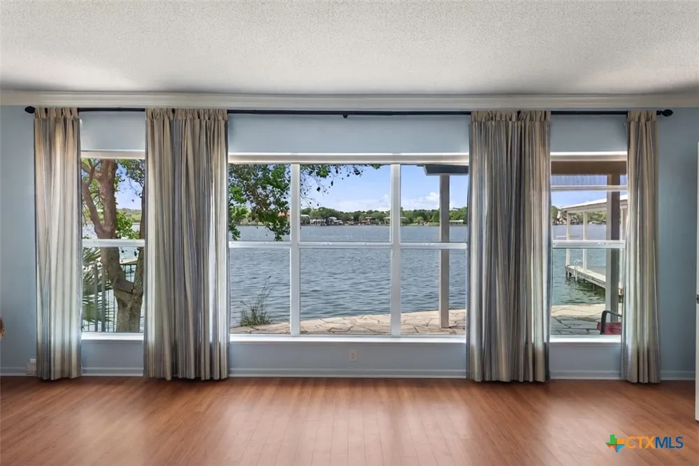 324 Granite Shoals Lane Sunrise Beach, TX 78643