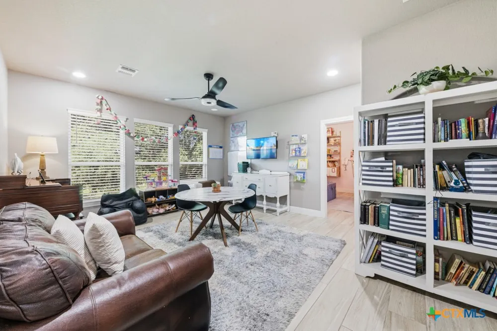 1627 Blush New Braunfels, TX 78132