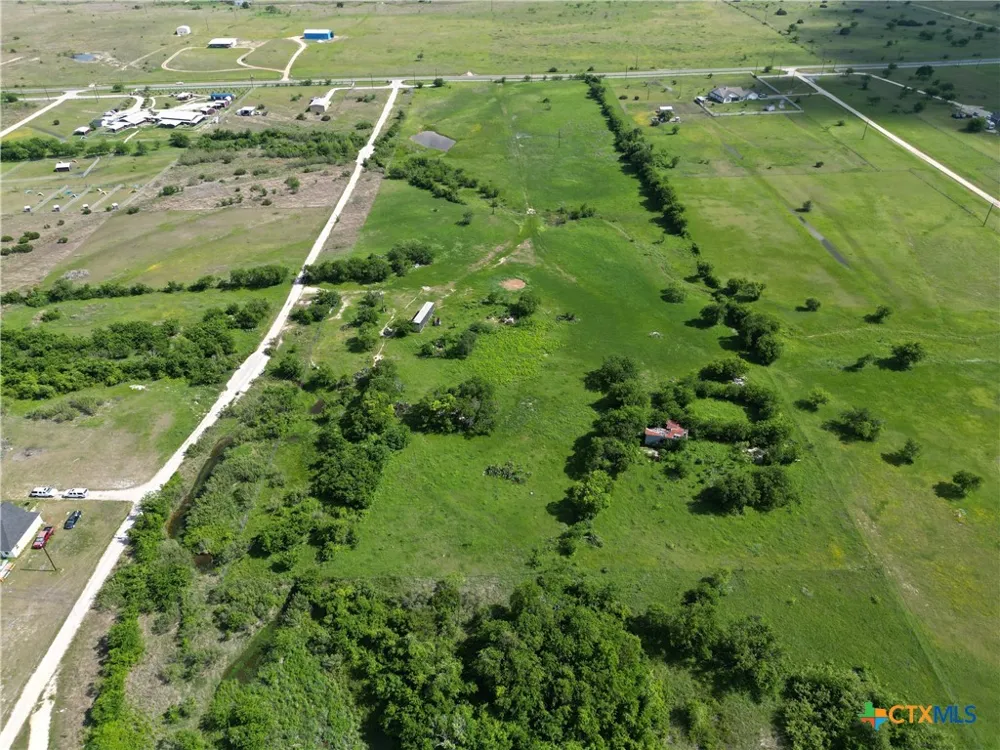 16 Titus Lane Bertram, TX 78605