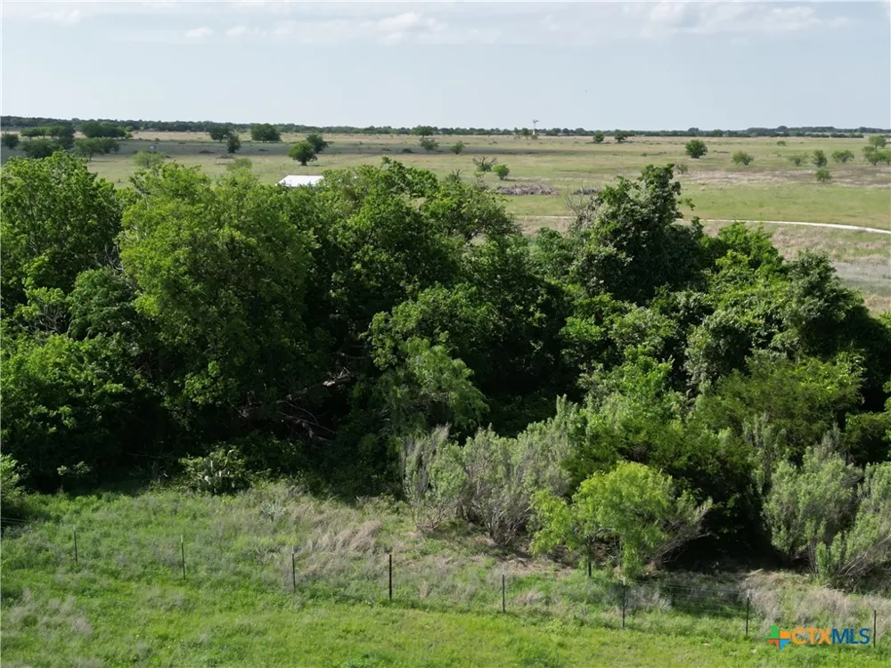 16 Titus Lane Bertram, TX 78605