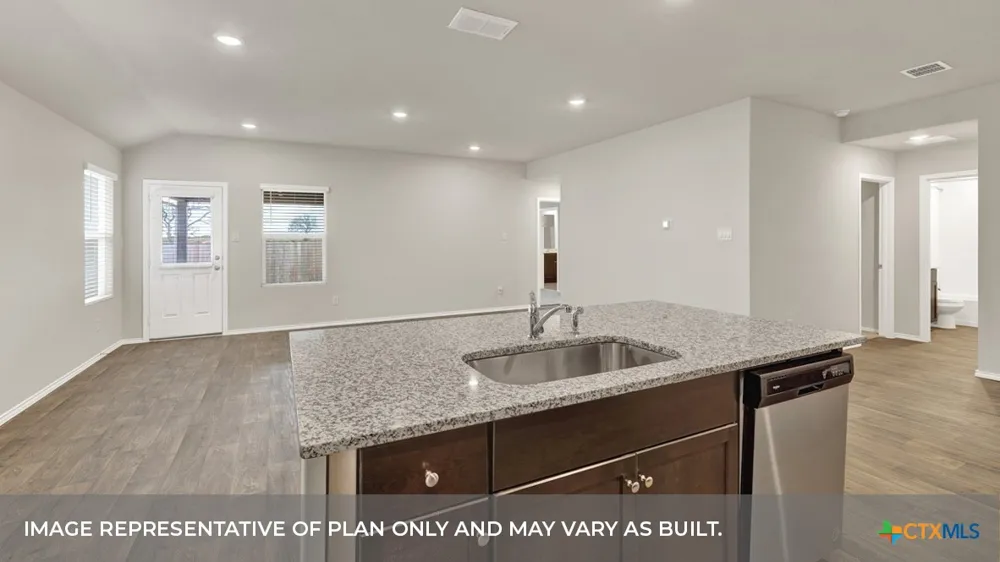 716 PECCARY PLACE Seguin, TX 78155