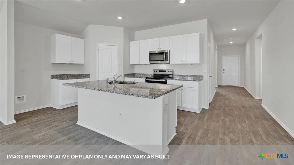 477 COTTONMOUTH LANE Seguin, TX 78155