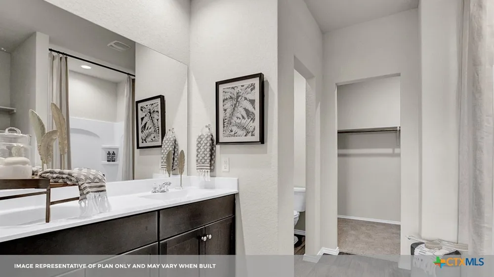 720 PECCARY PLACE Seguin, TX 78155