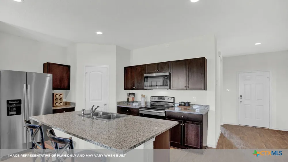 720 PECCARY PLACE Seguin, TX 78155