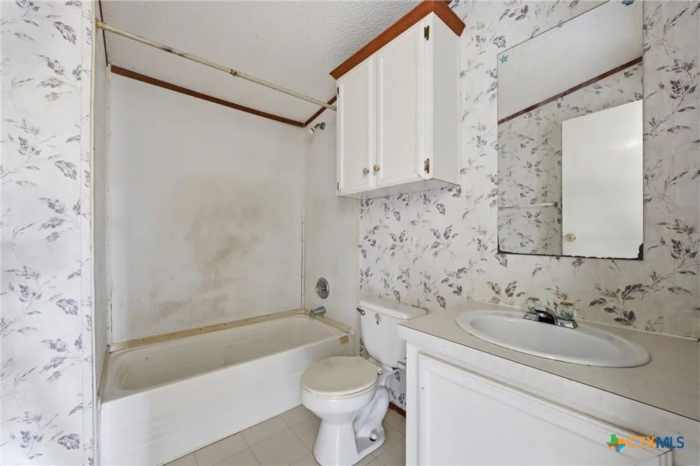 154 Hillside Drive Troy, TX 76579