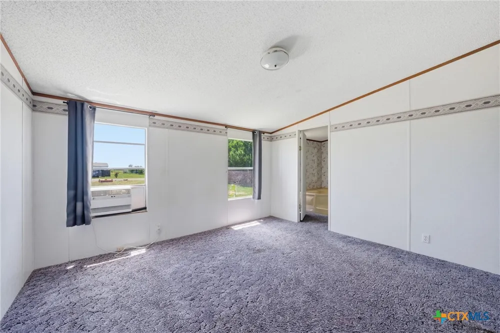 154 Hillside Drive Troy, TX 76579
