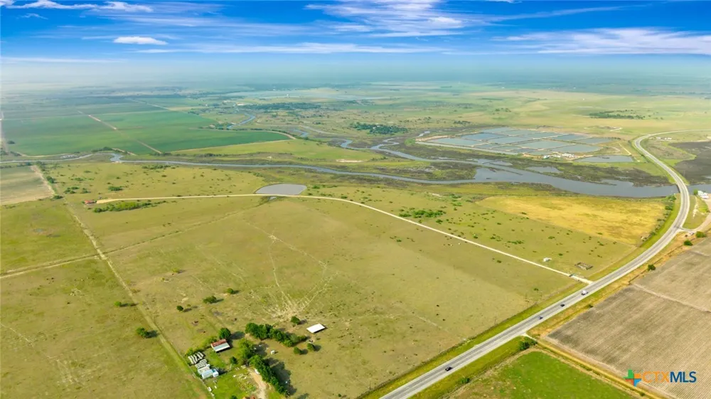 8078 State Highway 35 Palacios, TX 77465