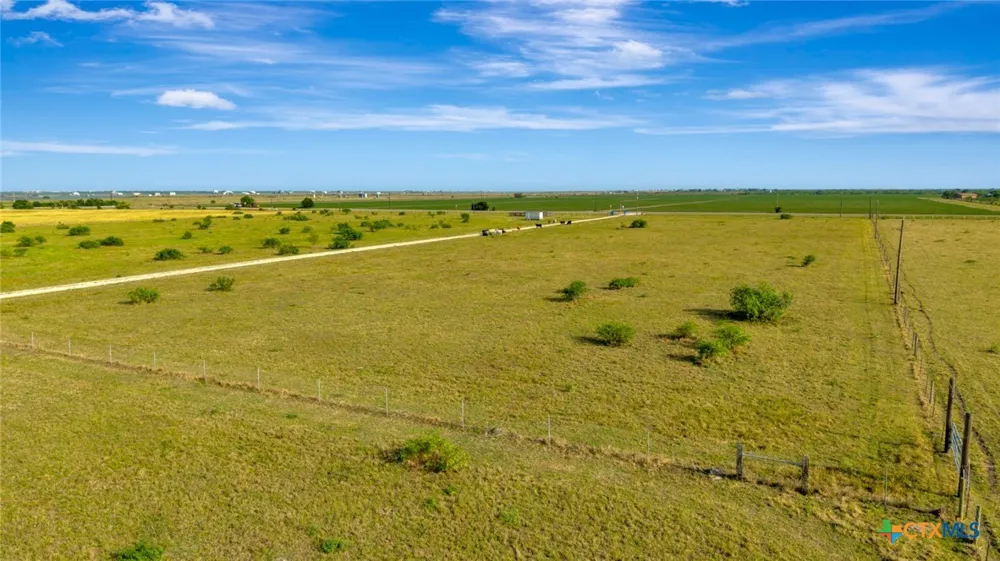 8078 State Highway 35 Palacios, TX 77465