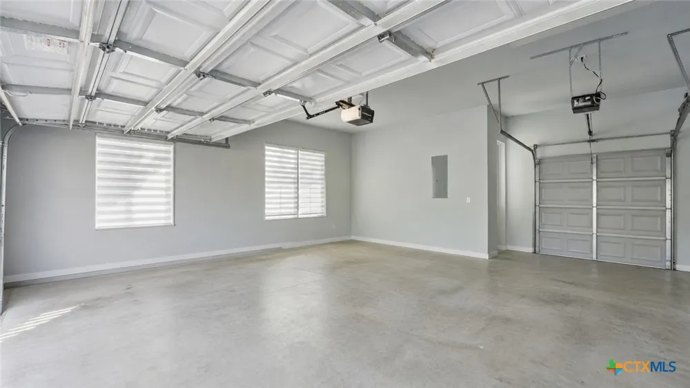 210 Jeff Vaughn Blanco, TX 78606
