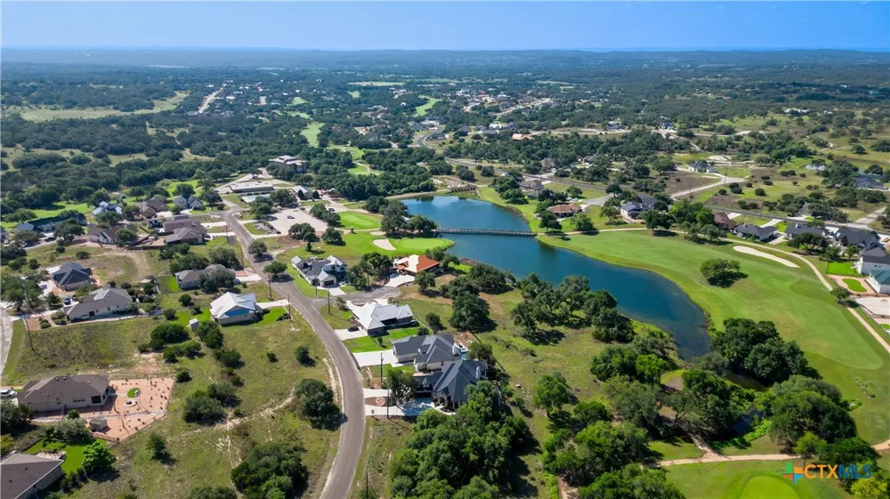 210 Jeff Vaughn Blanco, TX 78606