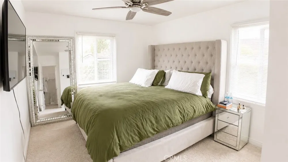 6543 E Harco Long Beach, CA 90808