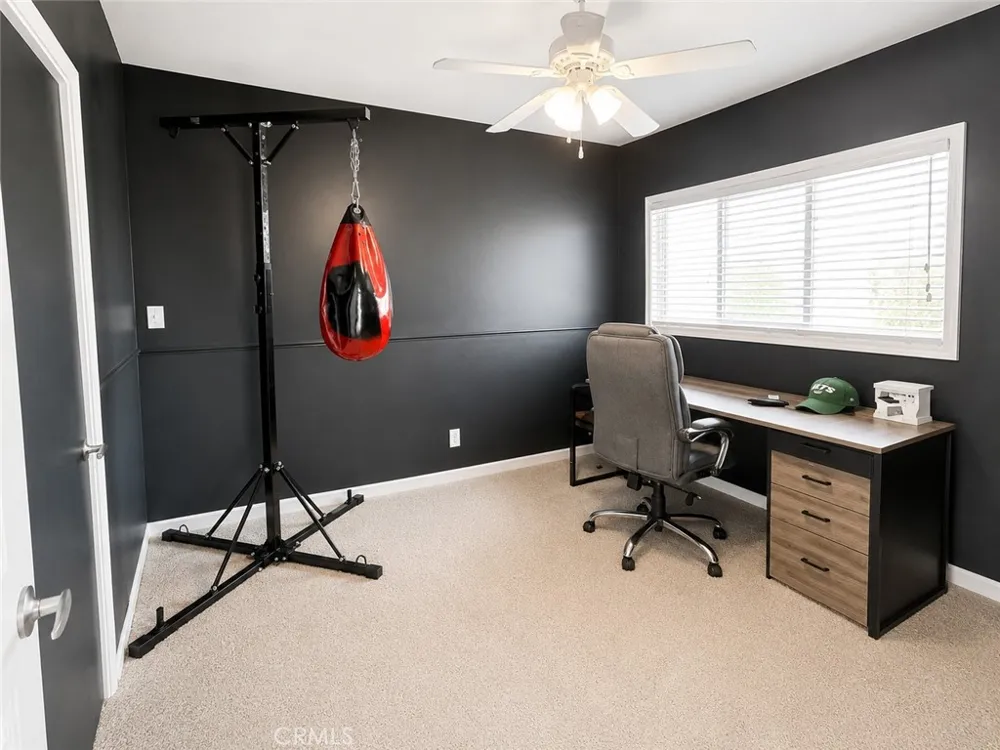 6543 E Harco Long Beach, CA 90808
