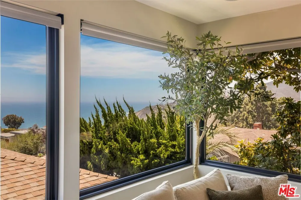17810 Sabbiadoro Way Pacific Palisades, CA 90272