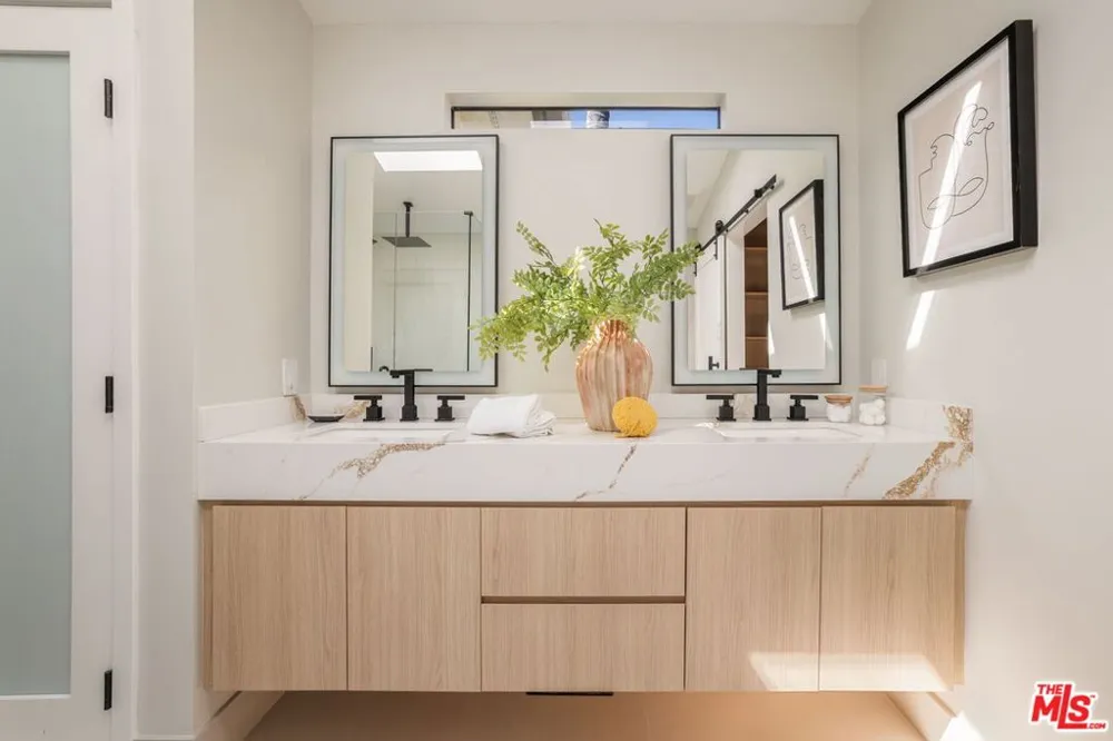 17810 Sabbiadoro Way Pacific Palisades, CA 90272