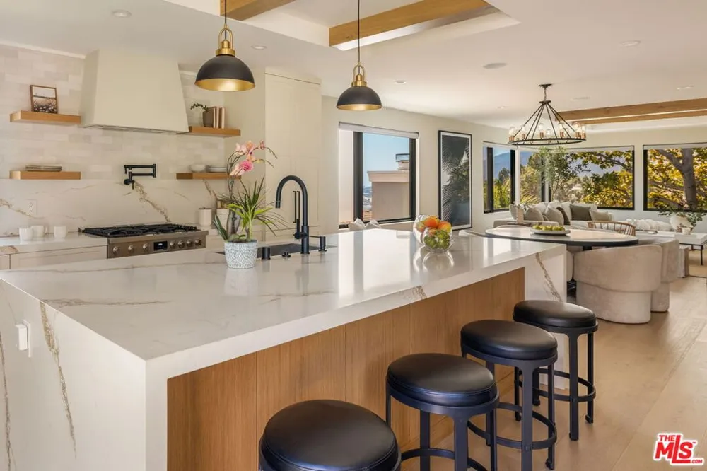 17810 Sabbiadoro Way Pacific Palisades, CA 90272