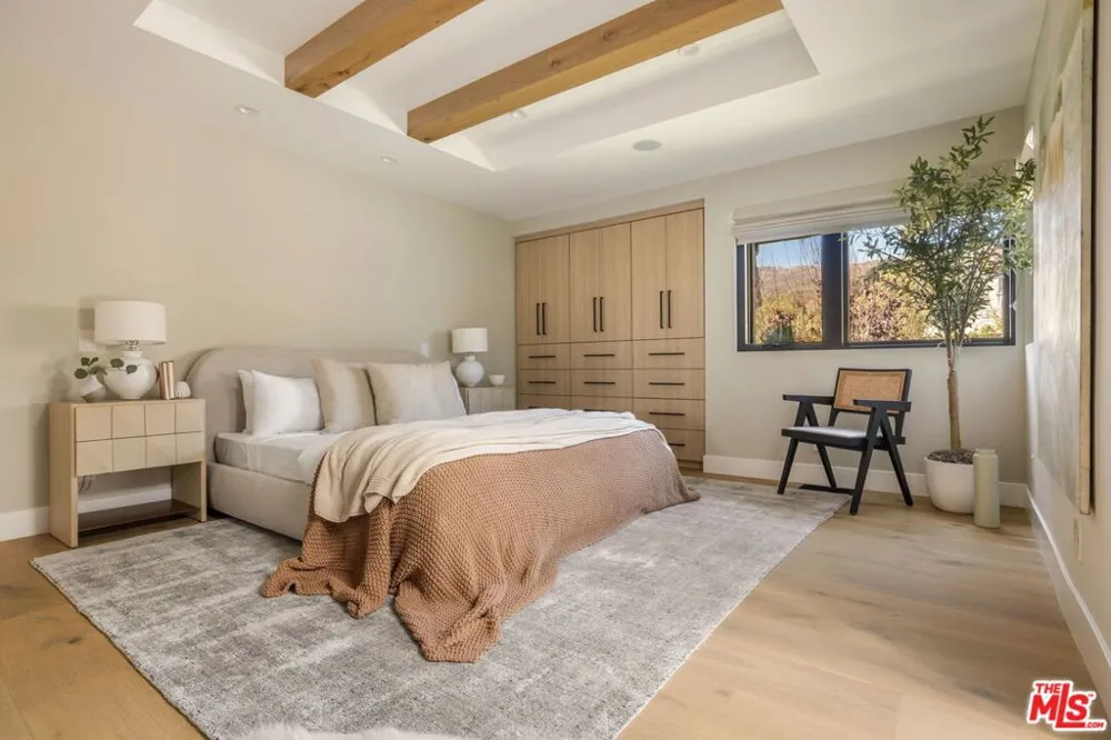 17810 Sabbiadoro Way Pacific Palisades, CA 90272