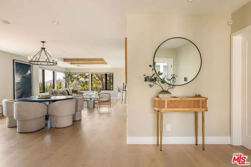 17810 Sabbiadoro Way Pacific Palisades, CA 90272