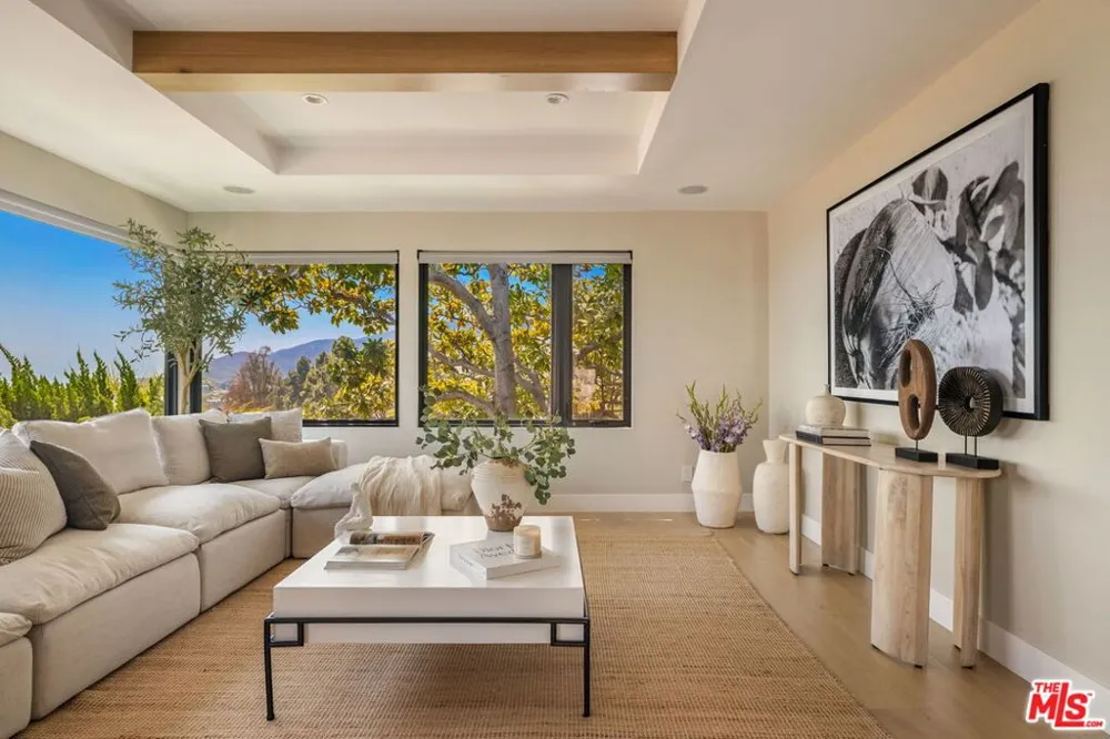 17810 Sabbiadoro Way Pacific Palisades, CA 90272
