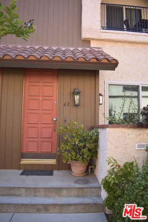 1711 Grismer Avenue #63 Burbank, CA 91504
