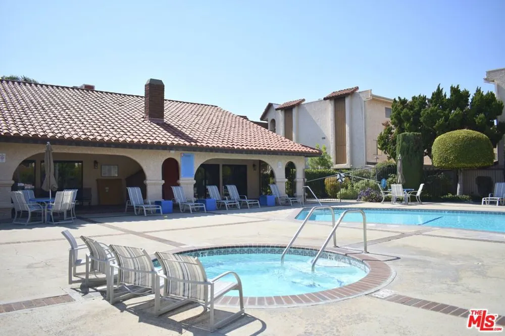 1711 Grismer Avenue #63 Burbank, CA 91504