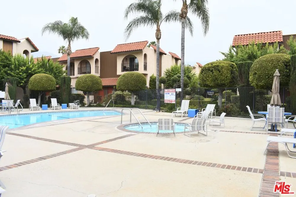 1711 Grismer Avenue #63 Burbank, CA 91504