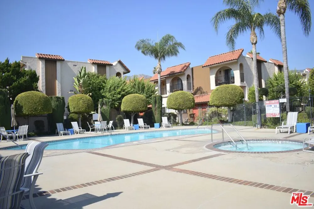 1711 Grismer Avenue #63 Burbank, CA 91504