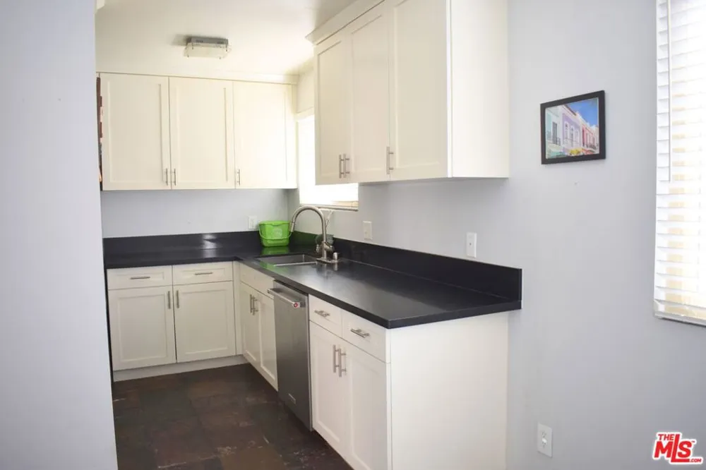 1711 Grismer Avenue #63 Burbank, CA 91504